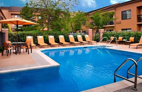 Middletown Apartment | Relaxing Stay! Fully-furnished, Pet-Friendly Property! Swimming Pools!