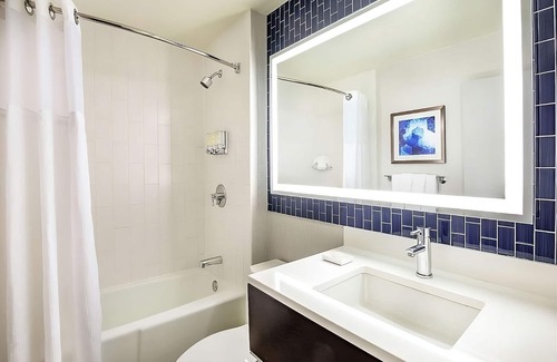 West End Resort | Relaxing Stay Near Harvard, Indoor Pool, Pet-Frien