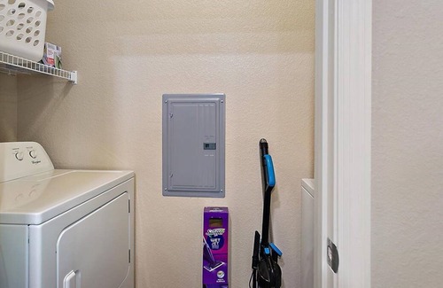 Northside Condo | Relaxing stay on the lake & Pet Friendly