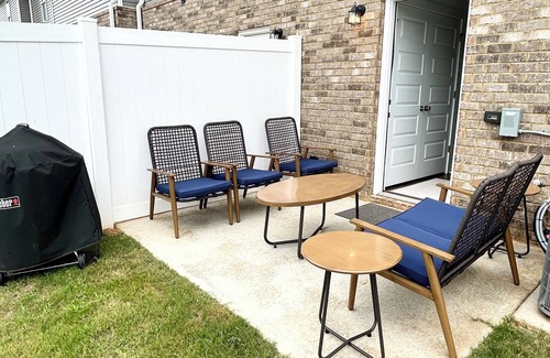 Normal House | Relaxing townhome luxury BrandNewGreatLocation