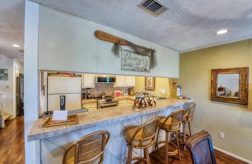 Horseshoe Bay House | Relaxing townhouse with spectacular views of LBJ!