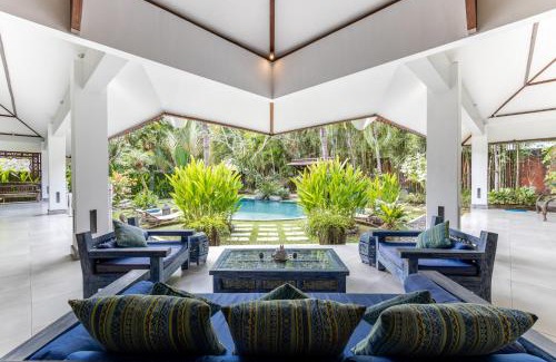 Umalas Villa | Relaxing Tropical Oasis nestled between Canggu & Seminyak