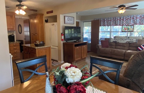 Chico House | Relaxing vacation home with waterfront access for fisherman and families.
