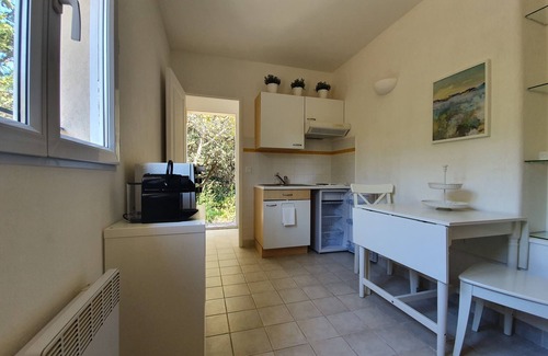Peret Apartment | Relaxing vacations in the Mas La Magdelaine apartment