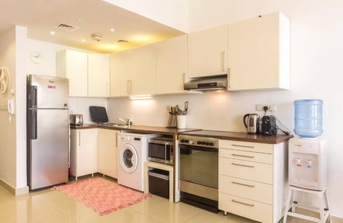 Ras Al Khaimah House | Relaxing villa escape with garden - pool & beach nearby – ideal for small groups