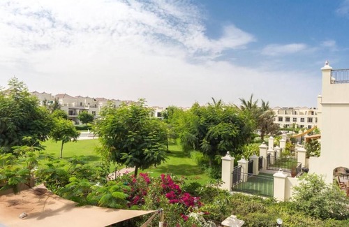 Ras Al Khaimah House | Relaxing villa escape with garden - pool & beach nearby – ideal for small groups