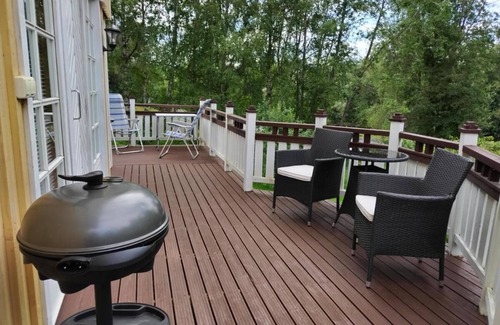 Kannus Villa | Relaxing villa with a view to the Lestijoki river. Has sauna for enjoyment!