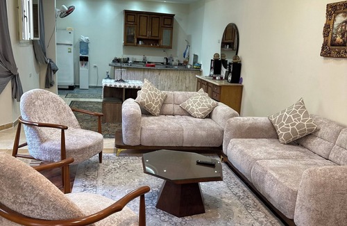 Iking Maryut House | Relaxing villa with private pool and 5 master bedrooms
