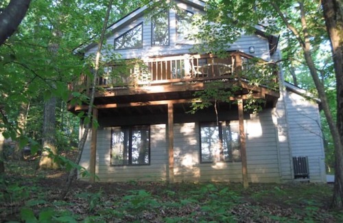 Chestnut Springs House | Relaxing Wintergreen Chalet