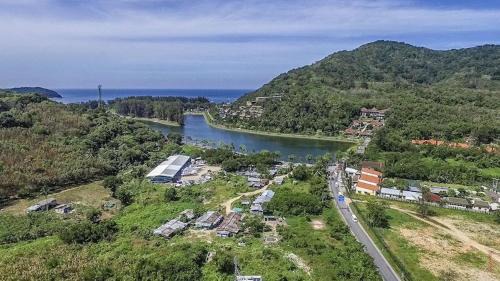 Nai Harn Apartment | Relife Windy by Nataly
