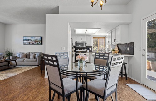 Eagle House | Relocations, Corporate- Large Eagle Home, 4 bedroom, 83616