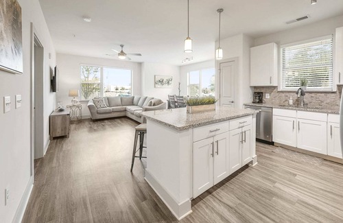 Dixie - Berryhill Apartment | Reluxme Beautiful 2BR w/ Pool, Parking, Balcony