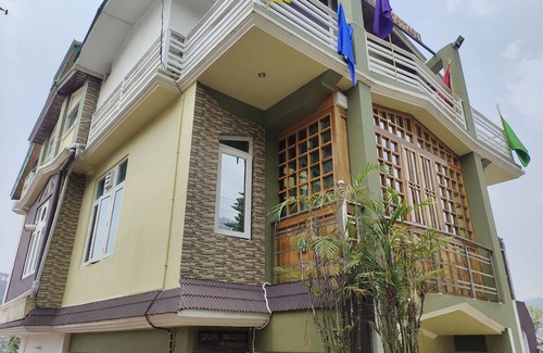 Bhimtal House | Remarkable 1-Bed House in Bhimtal
