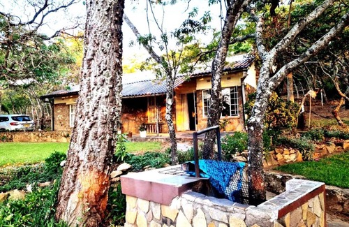 Juliasdale Cottage | Remarkable 3-bed Cottage in Nyanga