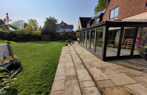 Rushmoor District House | Remarkable 8 Bed Family House Sleeping 16 w/Pool