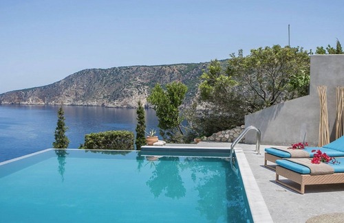 Frourion Villa | Remarkable Kefalonia Villa | Villa Yu Kanda | 3 Bedrooms | Seafornt |.