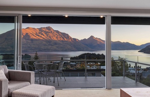Queenstown City Centre House | Remarkable Location – Queenstown