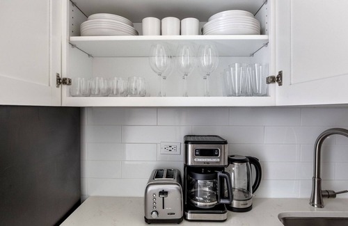 Upper East Side Apartment | Remarkable UES 1BR w/Pool & Gym, nr Central Park, by Blueground