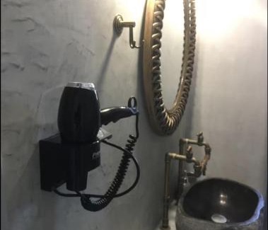 Perissa Apartment | Rembelos Santorini