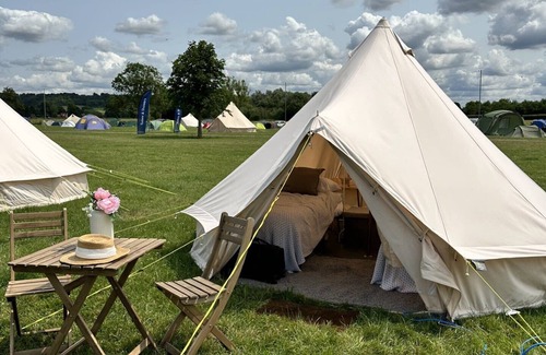 Henley-on-Thames RV Rental | Remenham Farm Glamping Tent 5 - During Henley Royal Regatta 2024
