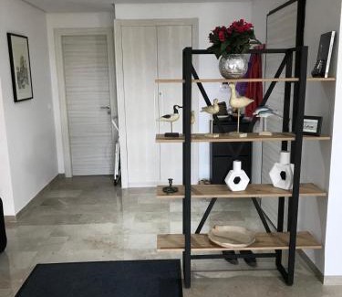 Eastern Khezama Apartment | Remise des clés