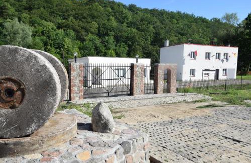 Widlino House | Remiza w Starej Papierni