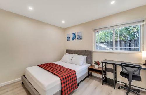East San Jose House | Remodel 3 bedrooms 2 full bath home free laundry,Wi-Fi, Parking