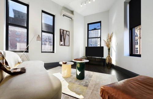 Downtown Pittsburgh Apartment | Remodeled 2br Downtown Near Acrisure Stadium