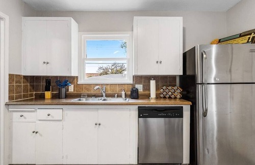 Wichita Falls House | Remodeled 3 Bedroom close to Air Force in Wichita Falls.