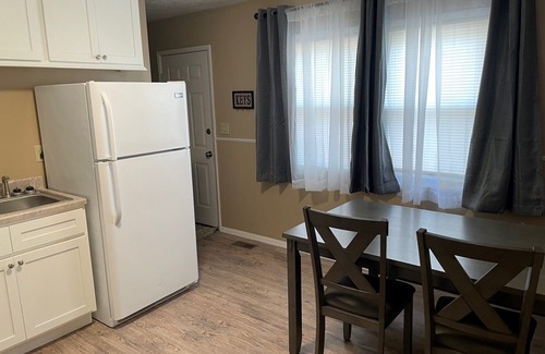 Owensboro House | Remodeled 3bd house near airport.