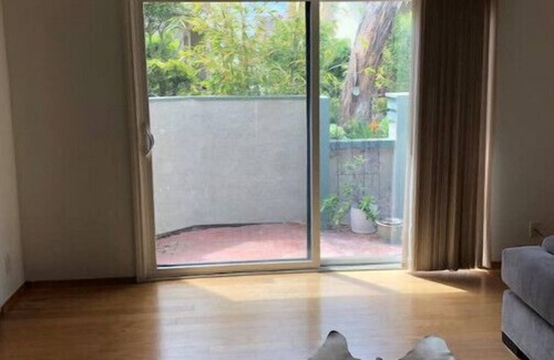 University City House | Remodeled 3br in La Jolla-UCSD with AC with large office