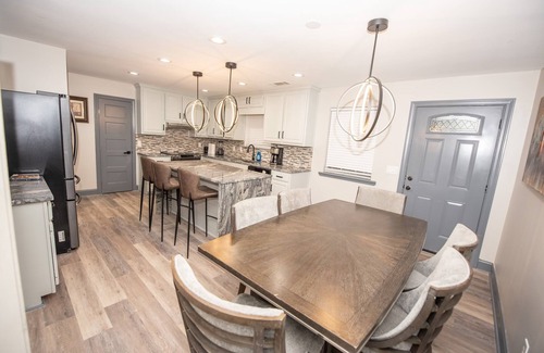 Dawsonville House | Remodeled 4 bedroom home 8 beds Dawnsonville 7 miles from ATlanta MotorSport