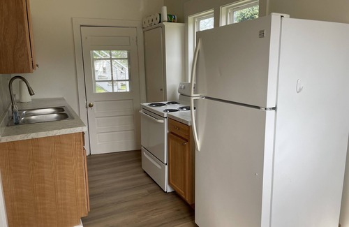 Coloma Apartment | Remodeled apartment, walking distance to down town