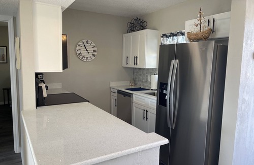 Ormond-by-the-Sea Condo | Remodeled Beach Oasis