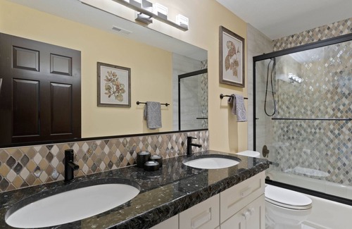 Colbert House | Remodeled & beautifully furnished Georgian Colonial. Service pet friendly!