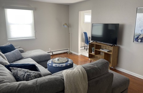 Lafayette House | Remodeled Charming Vintage Home in Old Town
