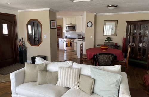 Santa Barbara House | Remodeled clean quiet Family Retreat w/AC & Fire-Pit - Long or Short Term Stays