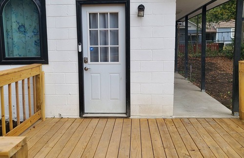 Macon House | Remodeled cozy haven, close to Mercer University and area hospitals.