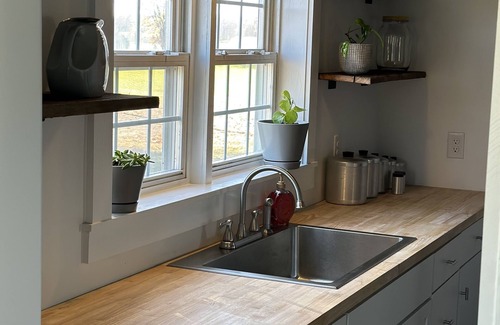 Tompkinsville House | Remodeled farmhouse with outdoor space and only minutes from the city limits.