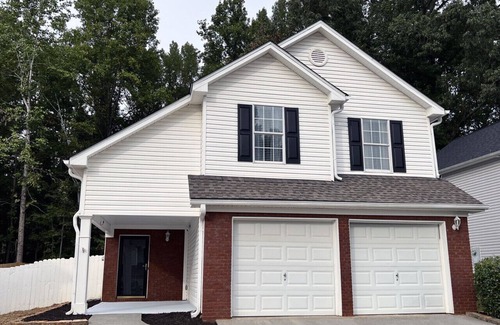 Kennesaw House | Remodeled Gem, Total Comfort