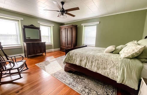 Latonia House | Remodeled historic home located on winery & working farm