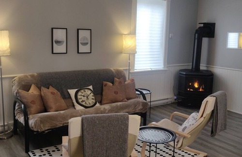 Barry's Bay House | Remodeled Historical Home Apartment in the Heart of Barry's Bay