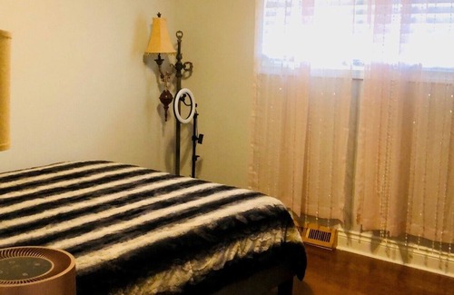 Miller Beach House | Remodeled historical cozy home, w/fire pit, 10 min walk to Lake Michigan & trail