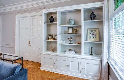 Rochester House | Remodeled Historical Unit With King Bed Walking Distance To Many Attractions!