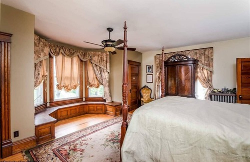 Terra Alta House | Remodeled historical home w/firepit, modern amenities, and close to adventures