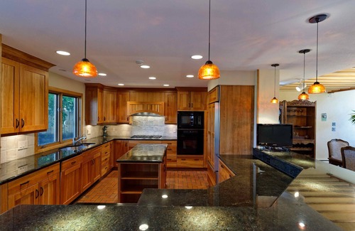 Aspen House | Remodeled Holiday Rental on Aspen Cross-Country Trail