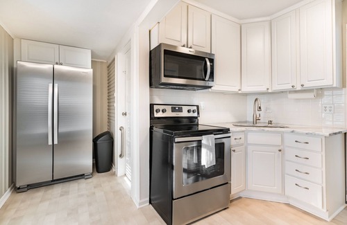 Rosedale House | Remodeled Home Close to KU Med | 2 bed, 1 bath