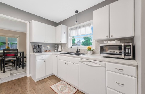 West Branch House | Remodeled Home - Heart of Downtown West Branch
