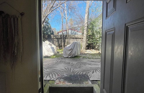 Oroville House | Remodeled Home in Historic Downtown Oroville Riverfront District