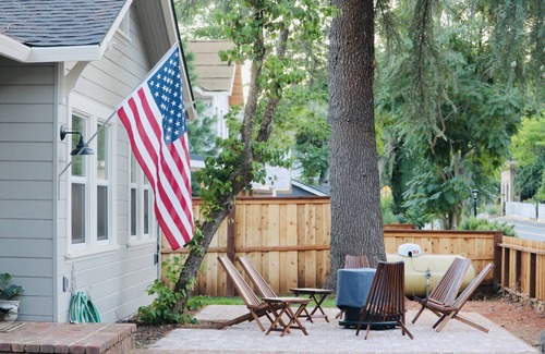 Murphys House | Remodeled home in the heart of downtown Murphys!